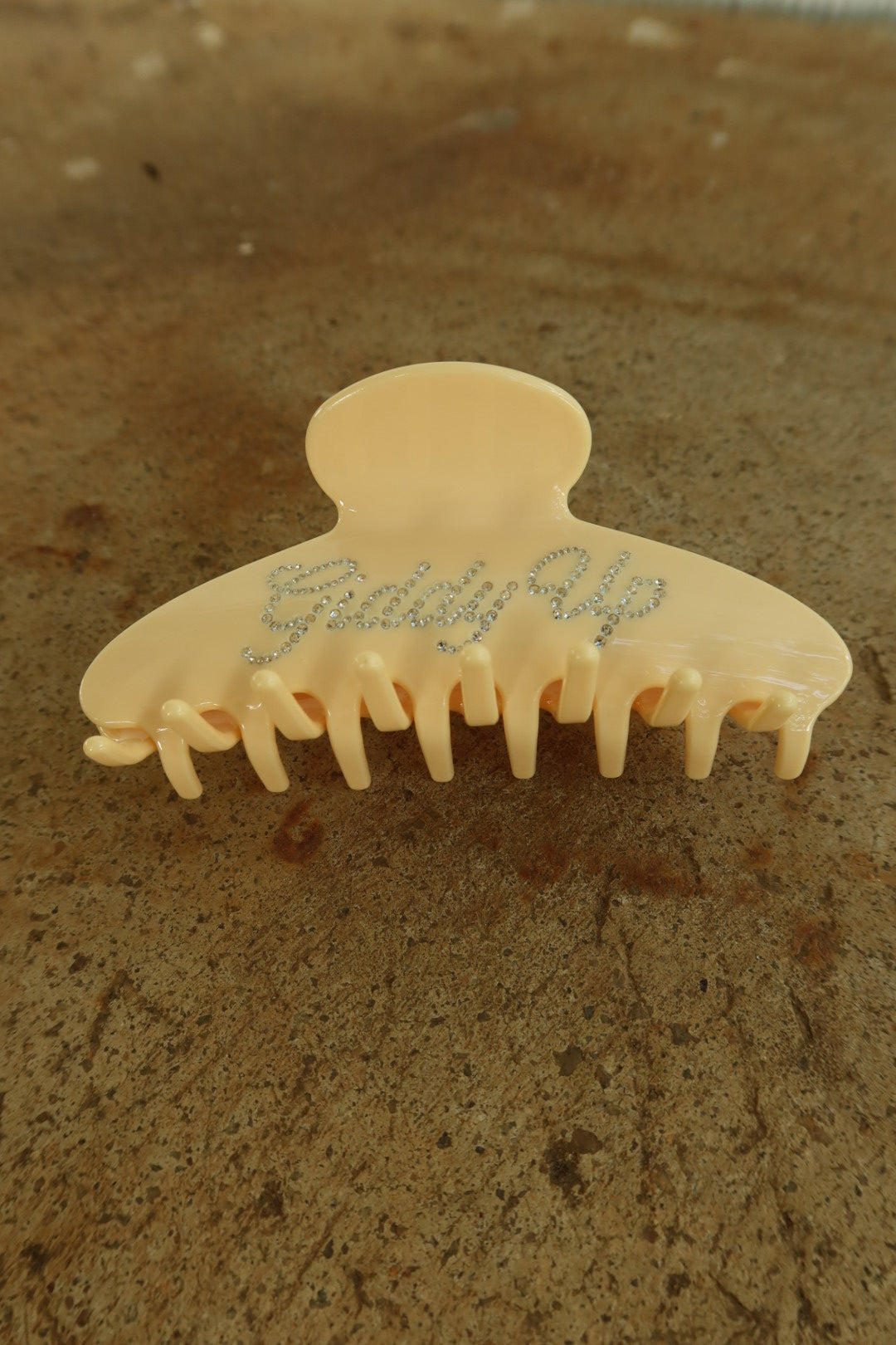 Giddy Up Claw Clip- Rhinestone